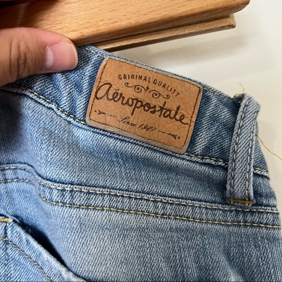 3 for $15 Aeropostale Light Blue Bayla Skinny Crop Jeans - Picture 6 of 9